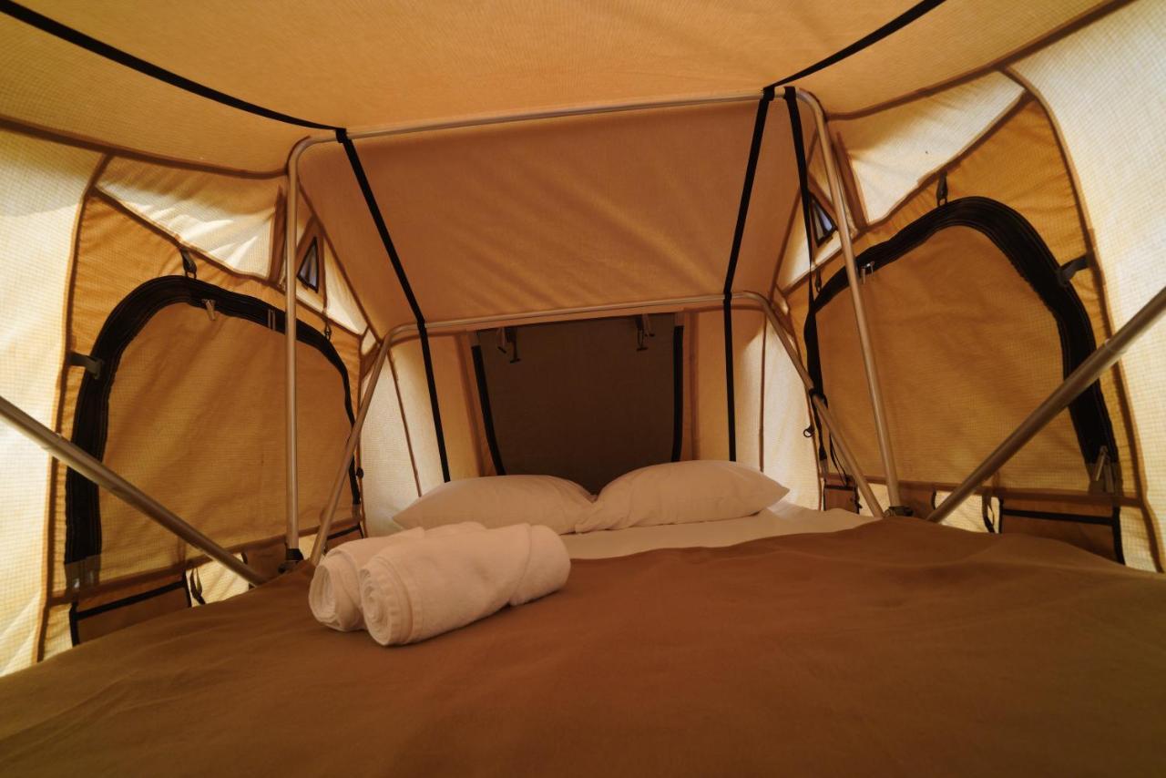 Bab Al Nojoum Hudayriyat Camp